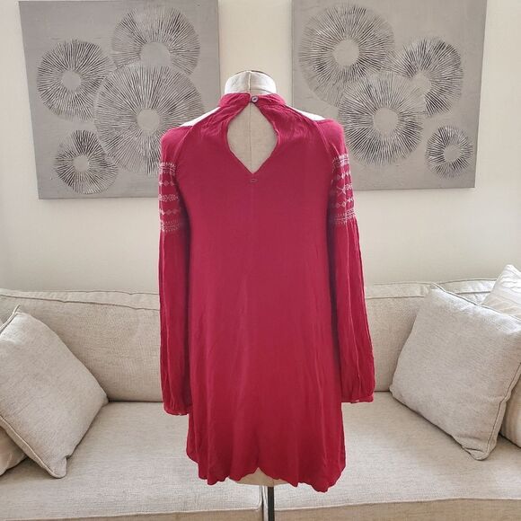 O'Neill | 'Mirage' Long Sleeve Relaxed Mini Dress - size Small in Red - Picture 6 of 10